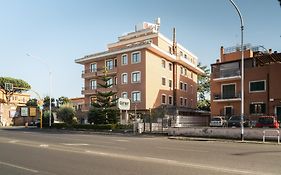 Smooth Hotel Rome West